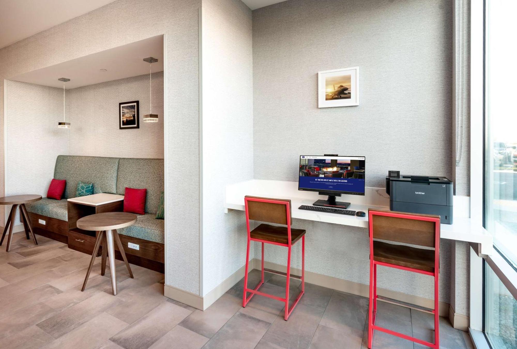 Home2 Suites By Hilton Riverside March Air Force Base, Ca Exterior foto